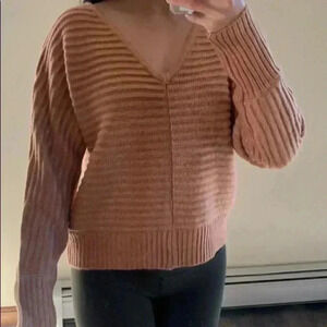 🆕Sincerely Jules V-Neck Sweater L🆕